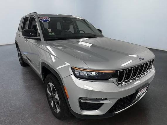 JEEP GRAND CHEROKEE 2023 1C4RJYB62PC649070 image JEEP GRAND CHEROKEE 2023 1C4RJYB62PC649070 image